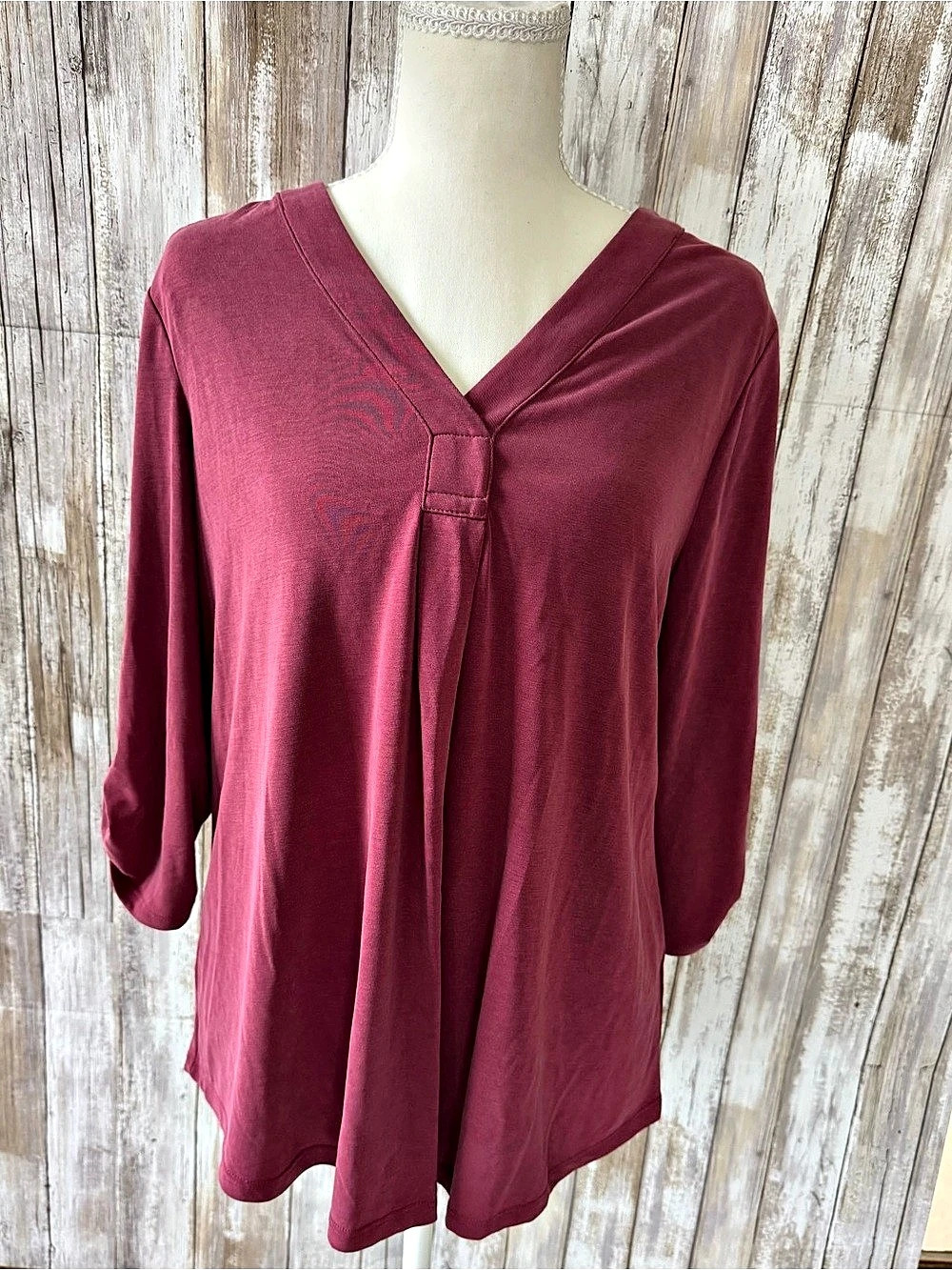 NWT Adrianna Papell Burgundy Tunic Top Size Small